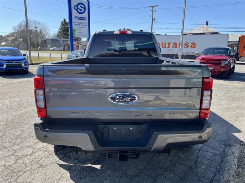 ford Super Duty F-350 a roues arrière jumelées 2022 - 15