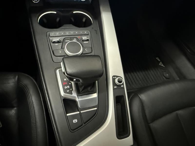 audi berline A4 2019 - 12