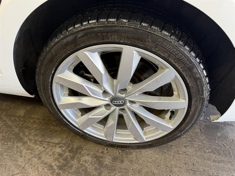 audi berline A4 2019 - 19