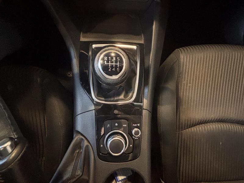mazda Mazda3 2015 - 13