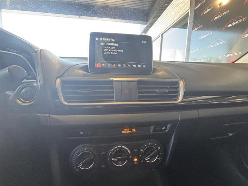 mazda Mazda3 2015 - 14