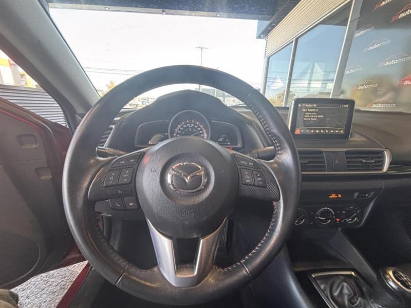 mazda Mazda3 2015 - 16