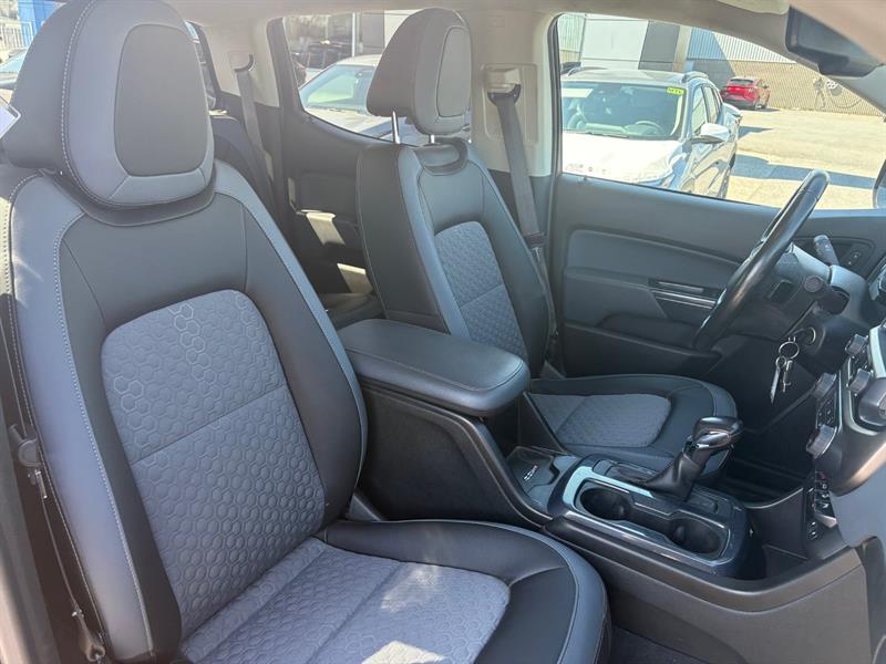 chevrolet COLORADO 4WD CREW CAB Z71 2022 - 9
