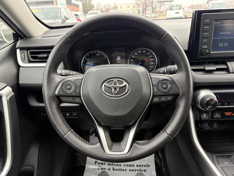 toyota RAV4 HYBRID AWD XLE 2021 - 15