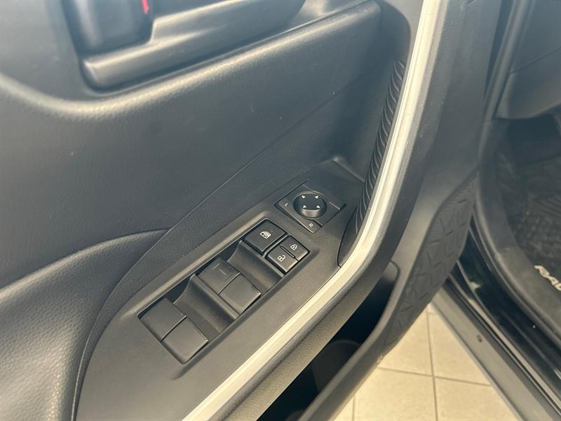 toyota RAV4 2021 - 17
