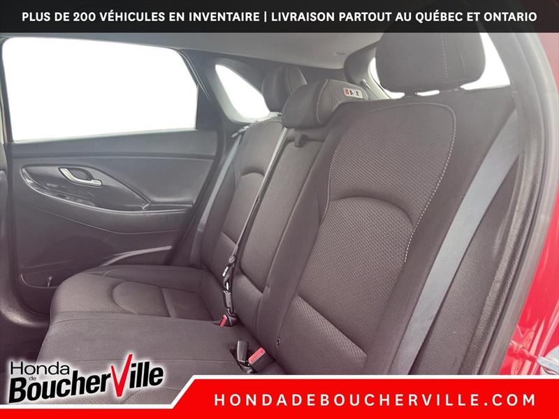 hyundai Elantra GT 2018 - 17
