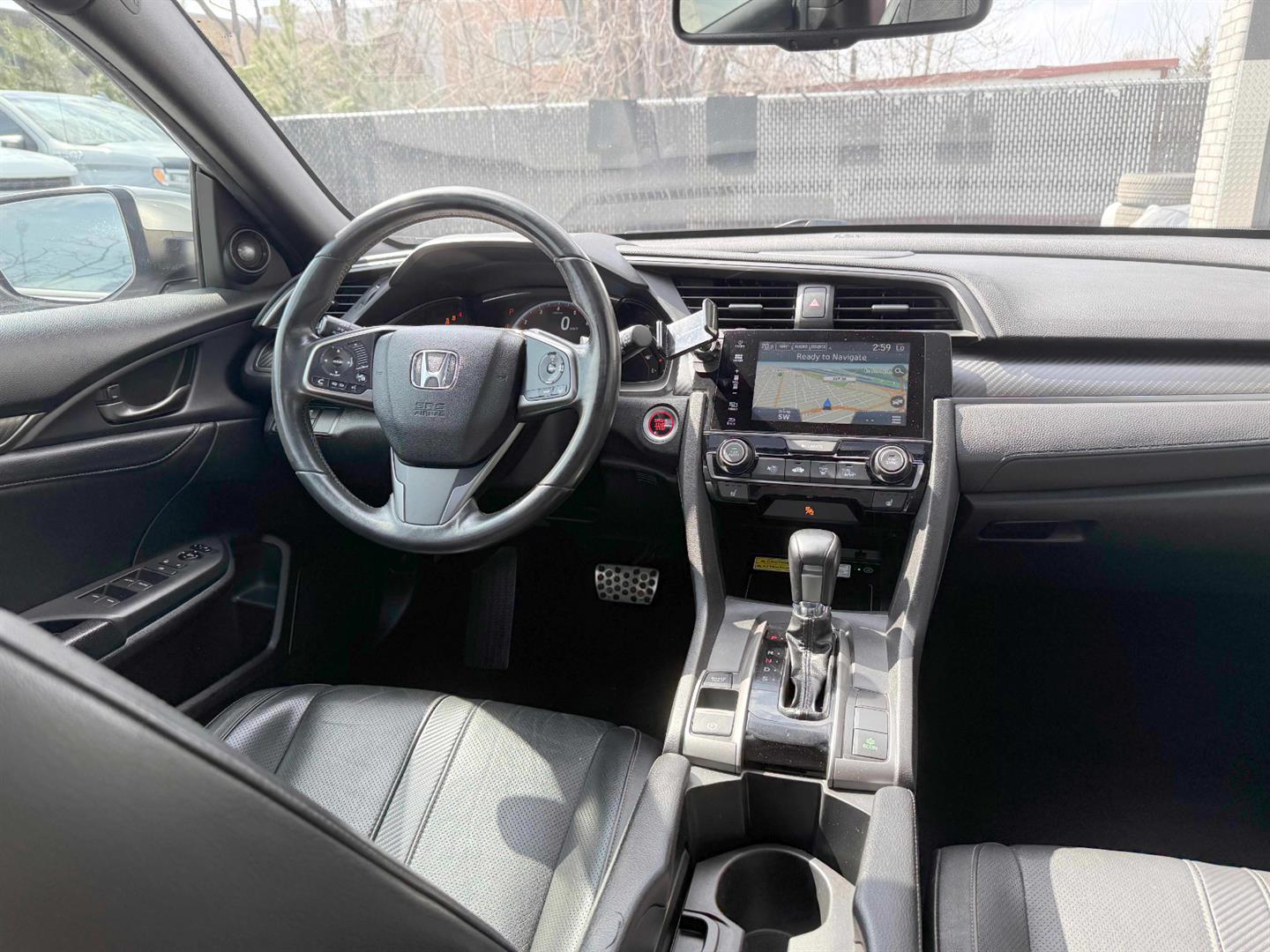 honda Civic Hatchback 2017 - 26