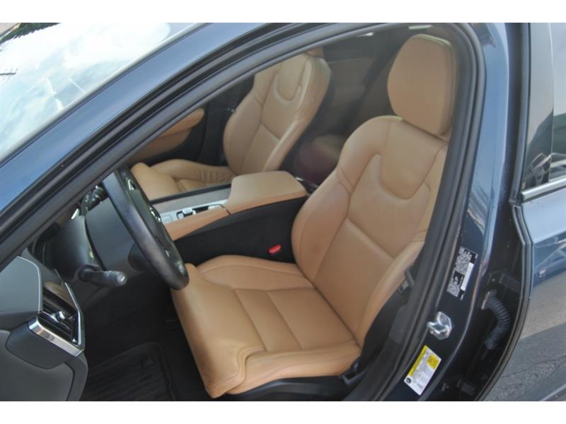 2022 Volvo V90 - Image 9