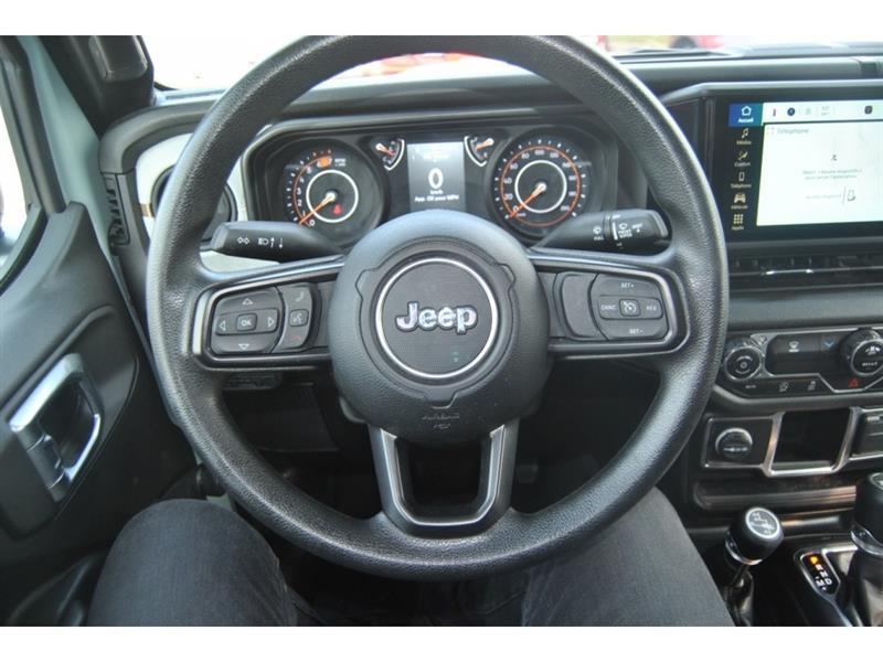 2024 Jeep Wrangler - Image 13