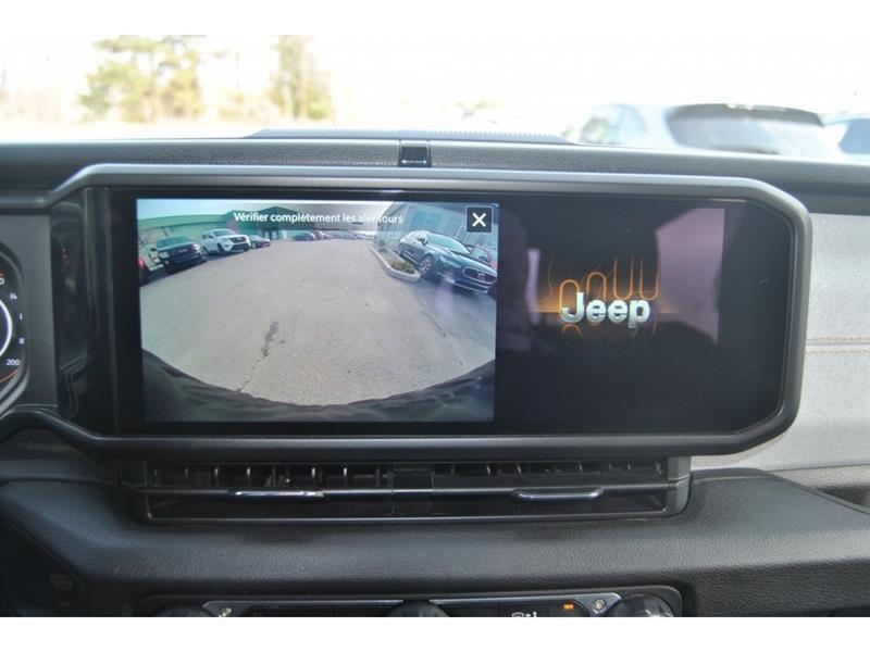 2024 Jeep Wrangler - Image 19