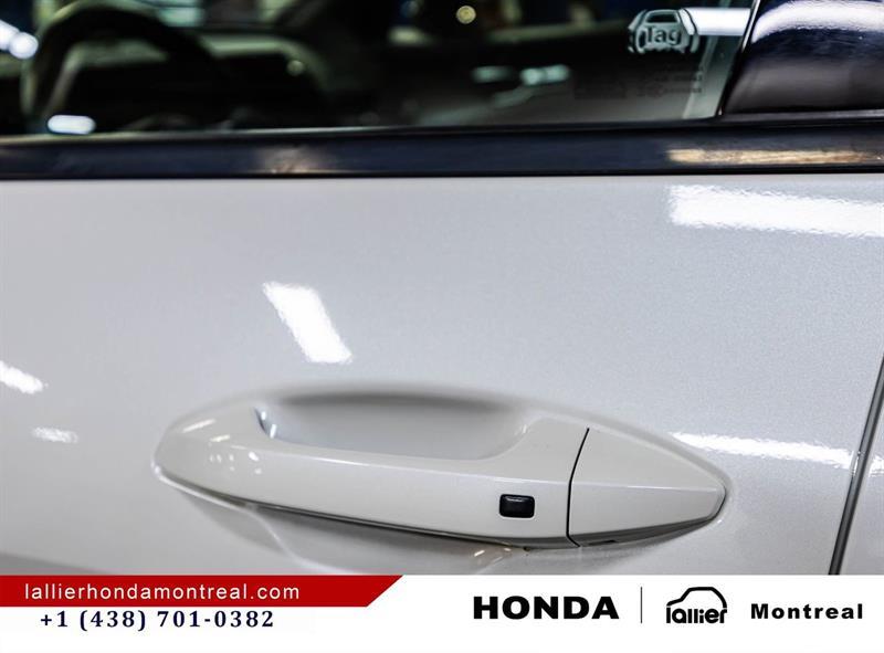 2023 Kia Sportage - Image 11