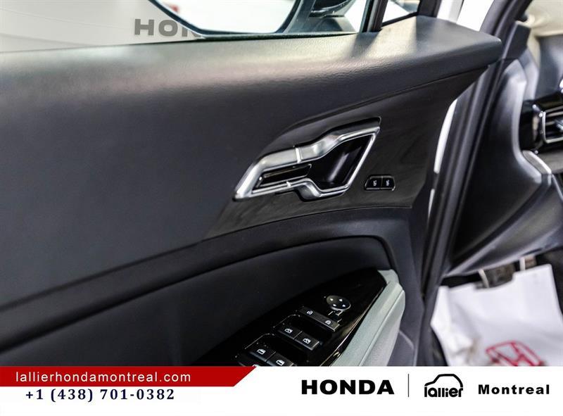 2023 Kia Sportage - Image 12