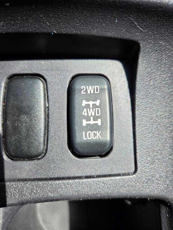 2016 Mitsubishi Lancer - Image 21