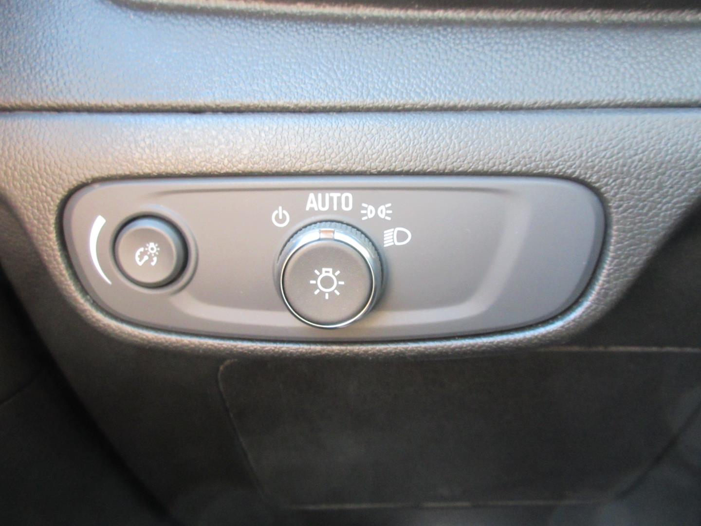 chevrolet Bolt EV 2022 - 25