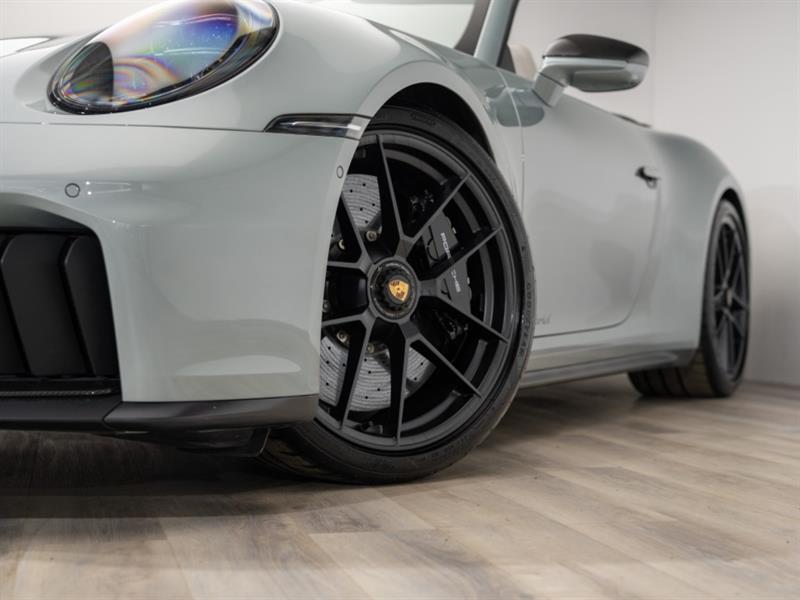 porsche 911 2025 - 10