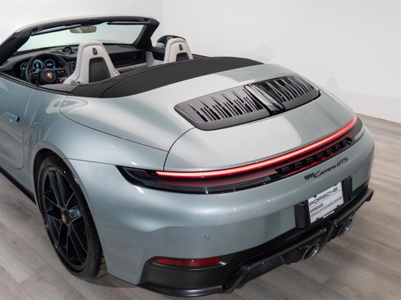 porsche 911 2025 - 13