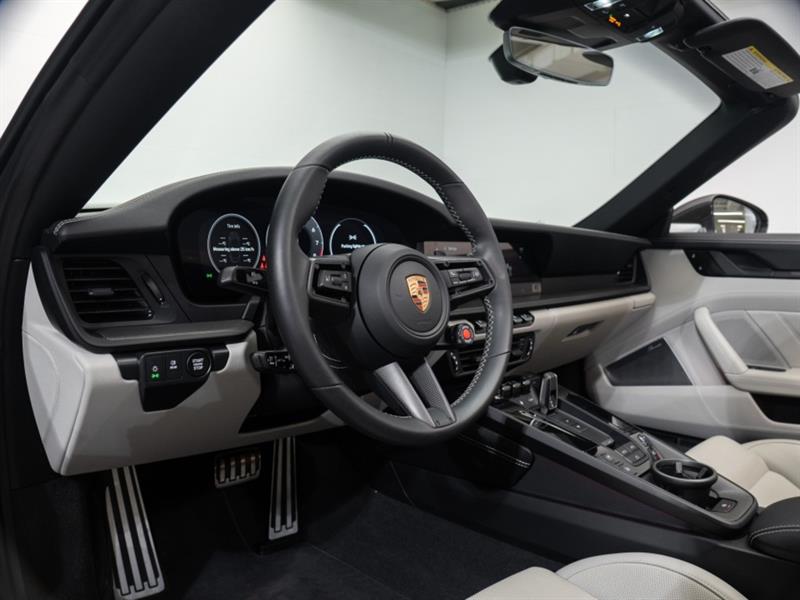porsche 911 2025 - 30