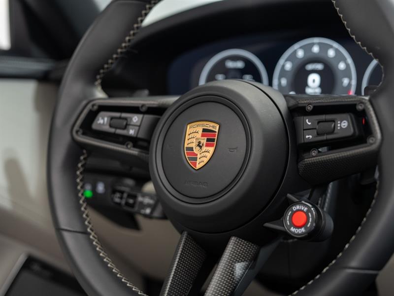 porsche 911 2025 - 42