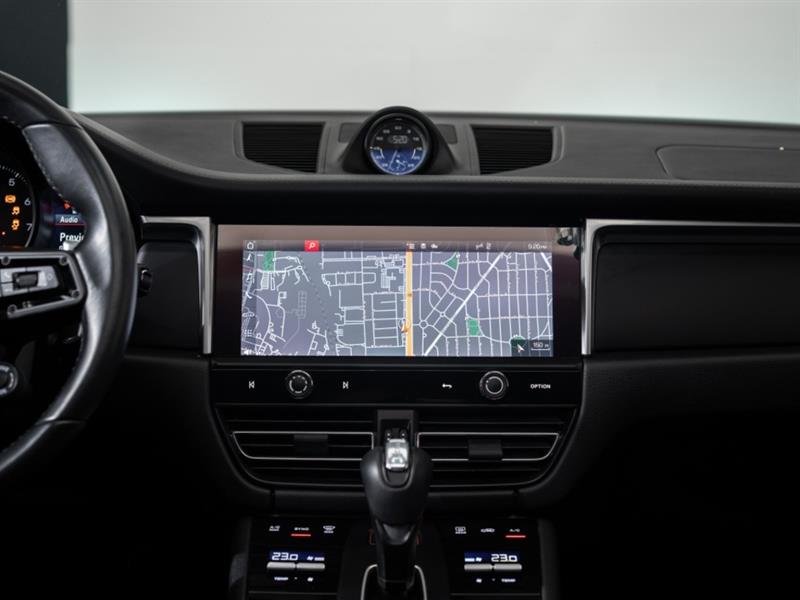 porsche Macan 2024 - 25