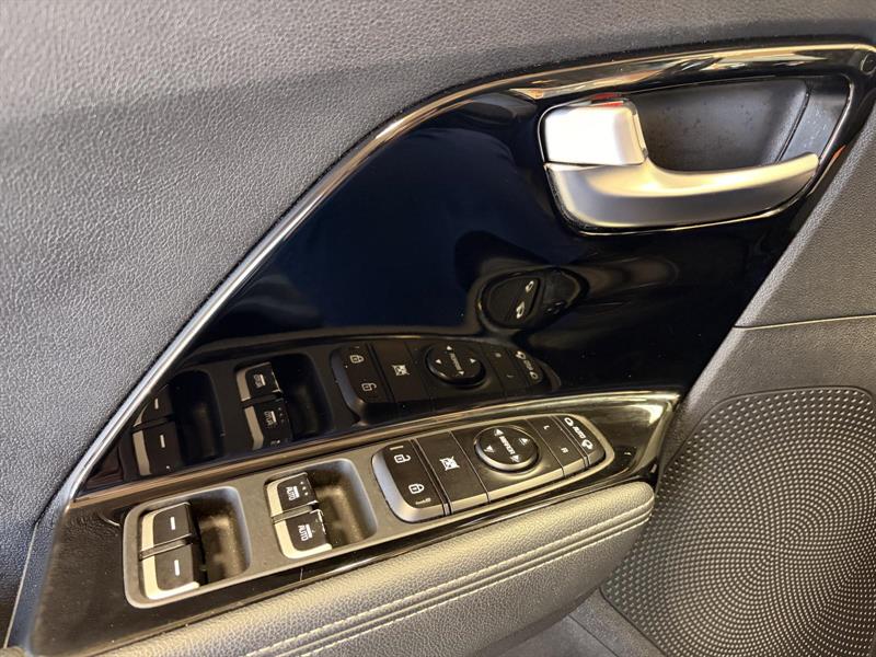 kia Niro 2018 - 11