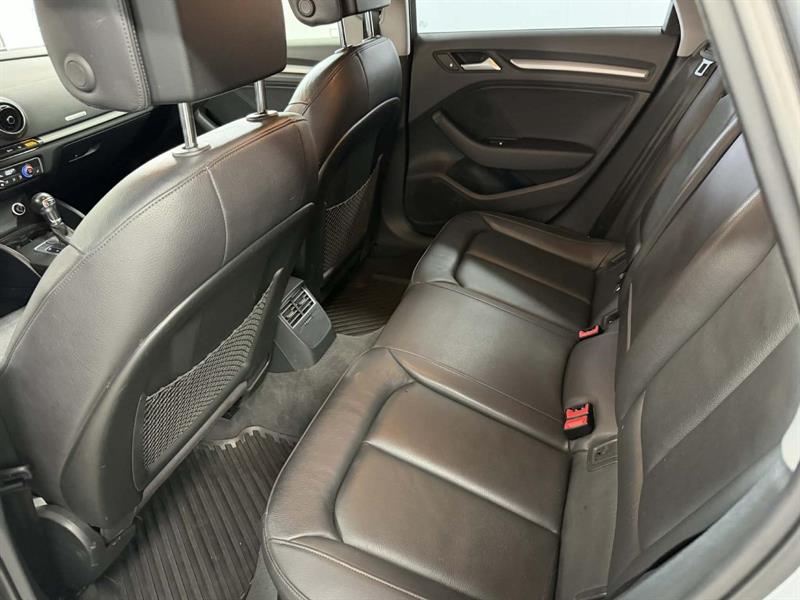 audi A3 2018 - 17