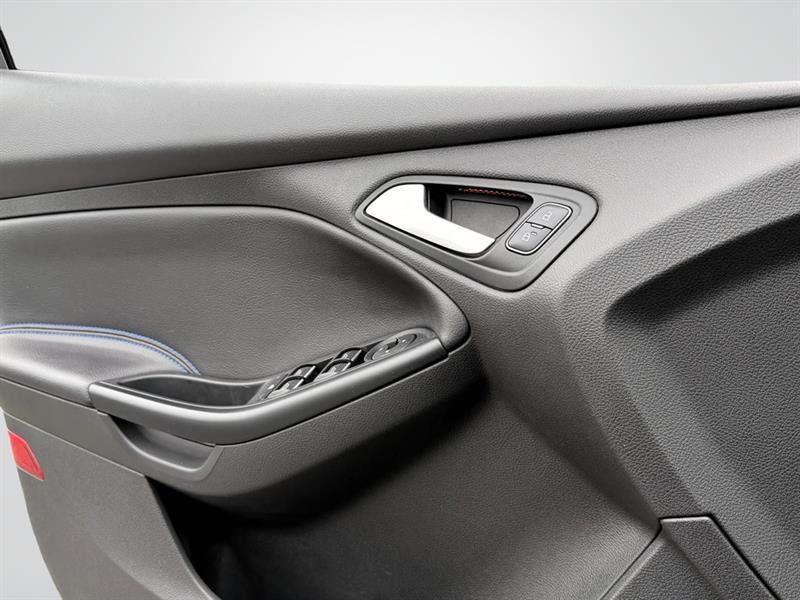 ford Focus 2017 - 18