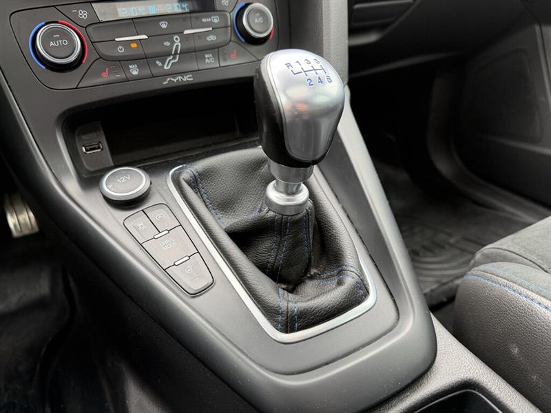 ford Focus 2017 - 26