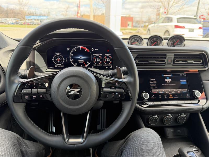 nissan Z 2024 - 13