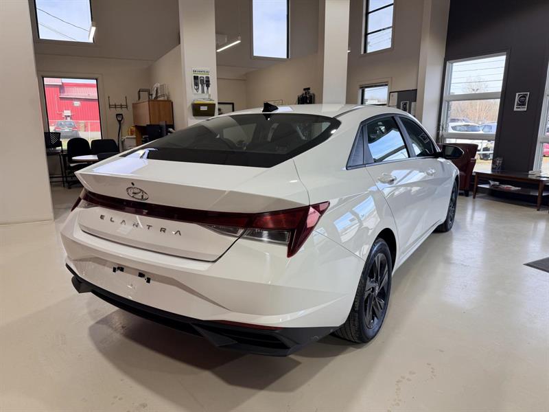 hyundai Elantra 2023 - 7