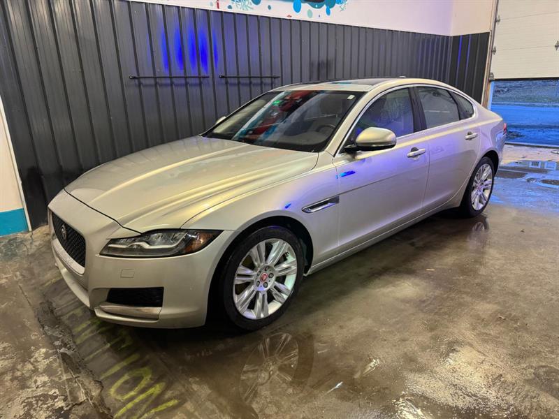 jaguar XF 2016
