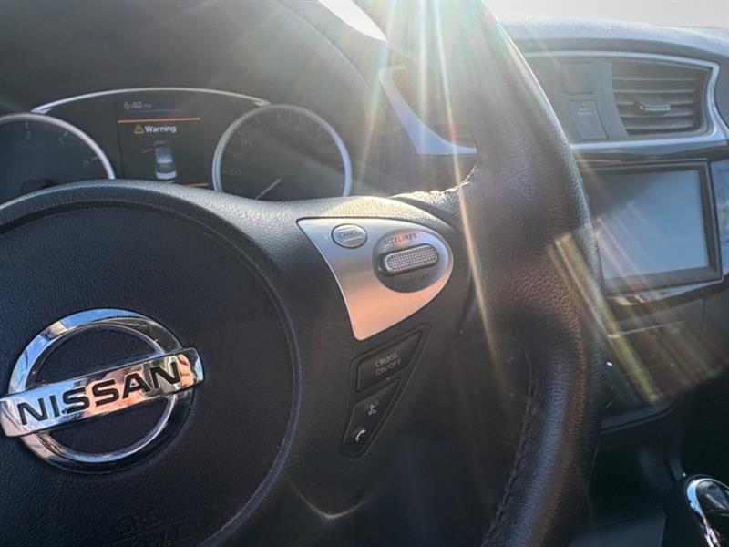 nissan Sentra 2019 - 13