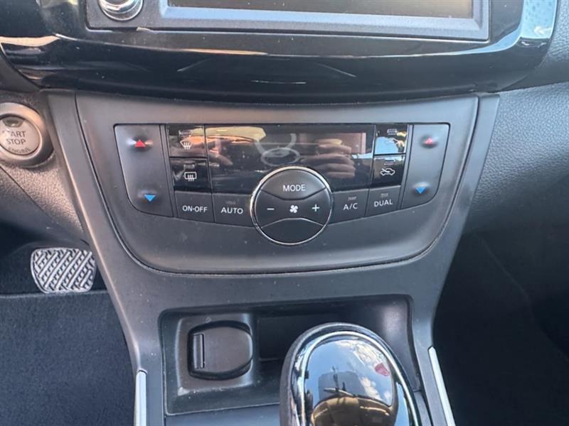 nissan Sentra 2019 - 18