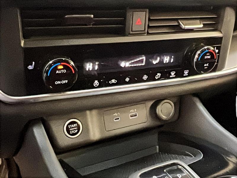 nissan Rogue 2023 - 17