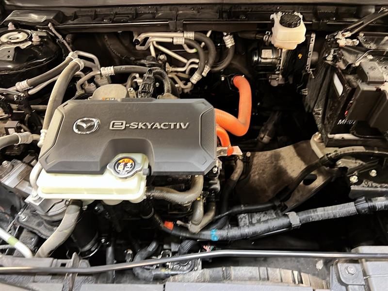mazda MX-30 2022 - 11