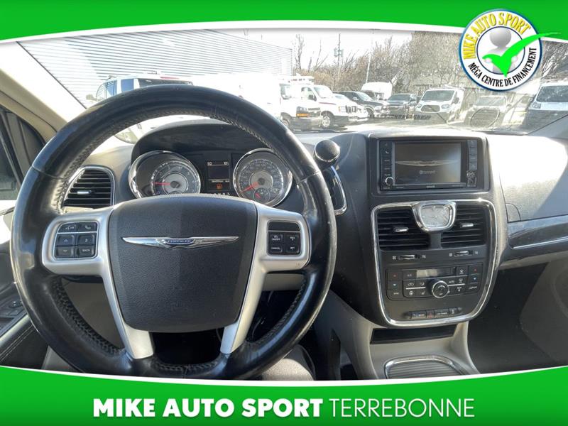 chrysler Town & Country 2016 - 9