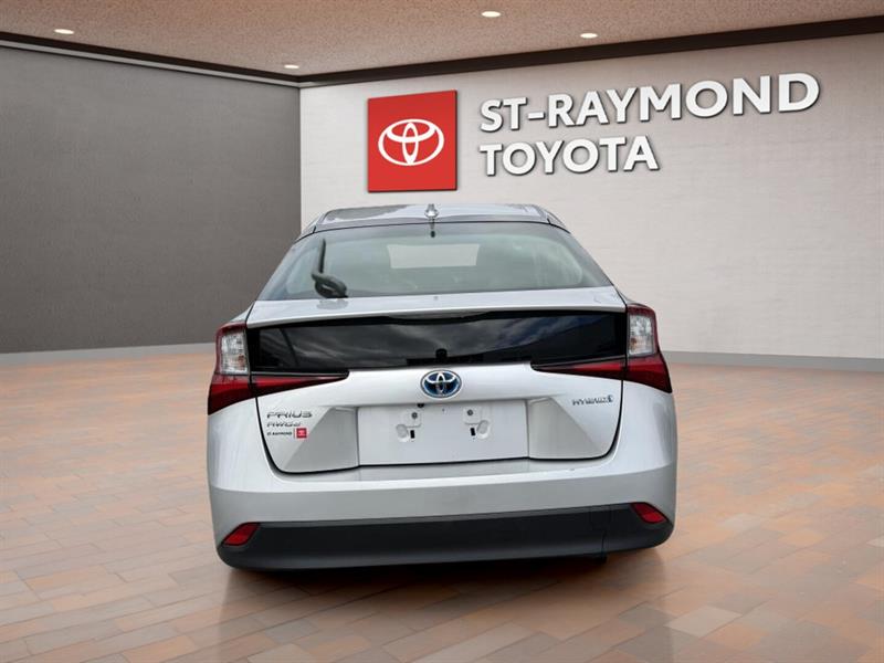 toyota Prius 2022 - 4