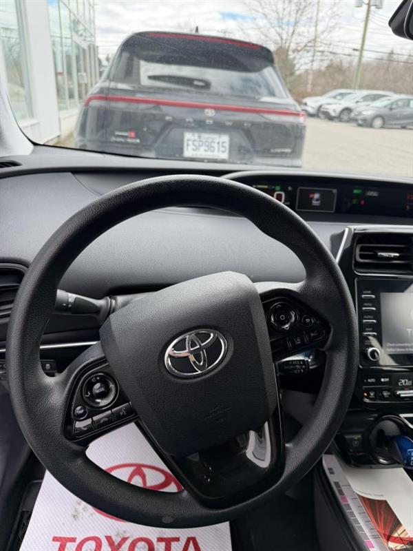 toyota Prius 2022 - 10