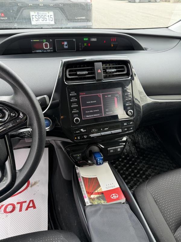 toyota Prius 2022 - 11