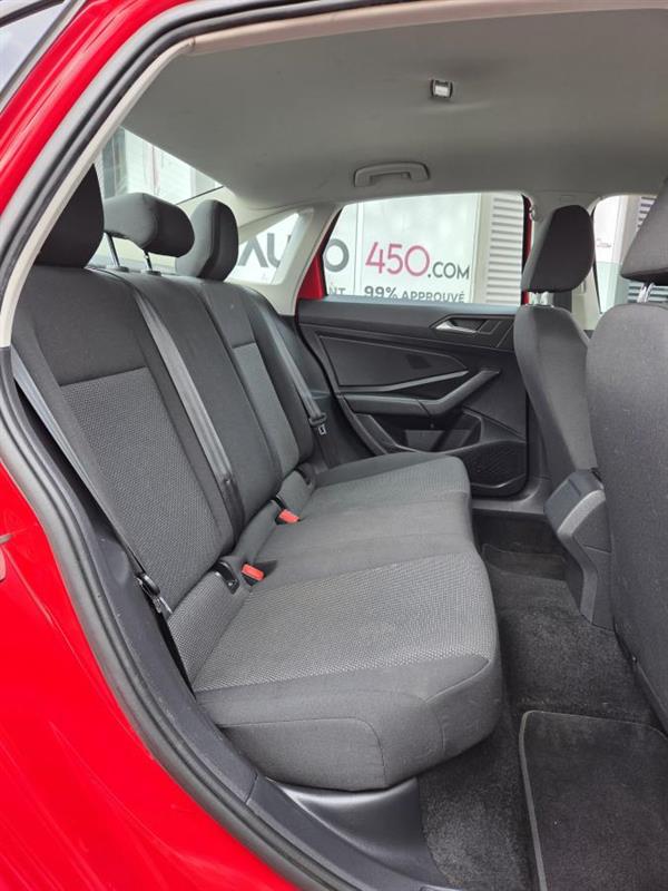 volkswagen Jetta 2019 - 12