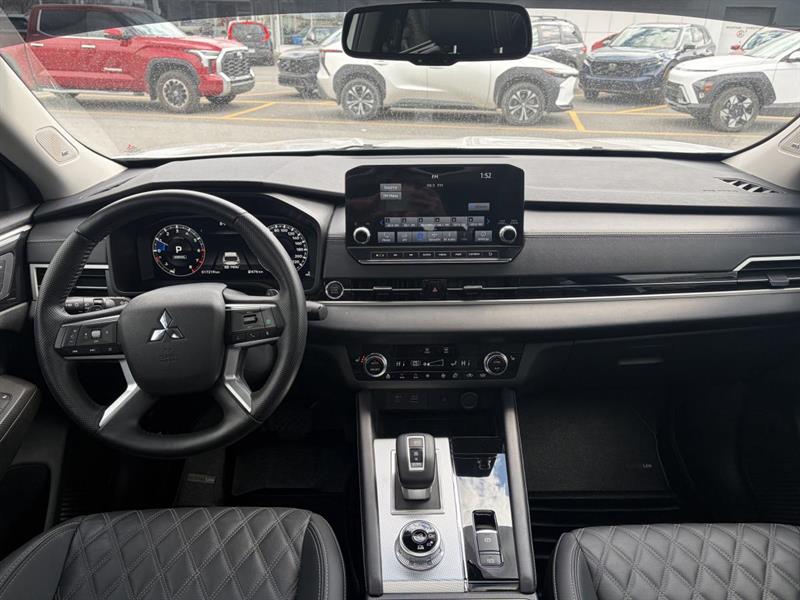 mitsubishi Outlander 2024 - 18