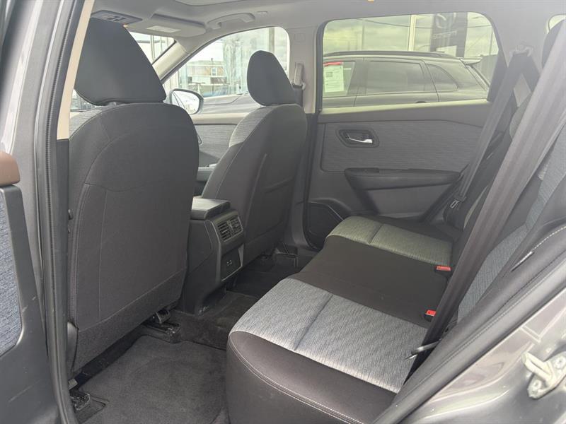 nissan Rogue 2023 - 10