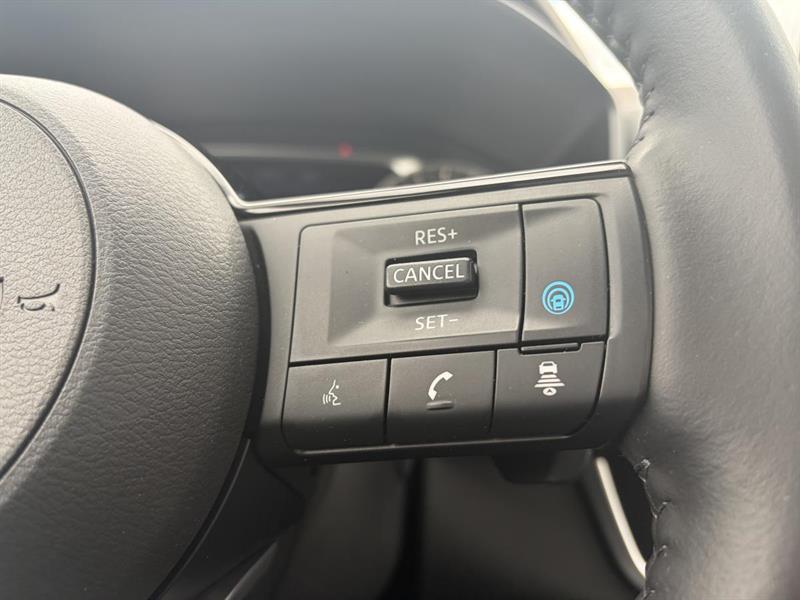 nissan Rogue 2023 - 25