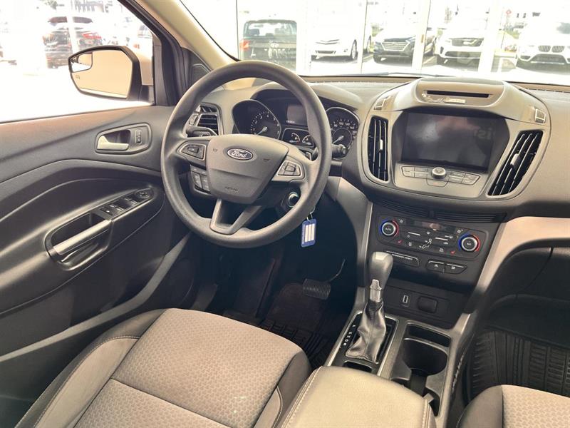 ford Escape 2017 - 10