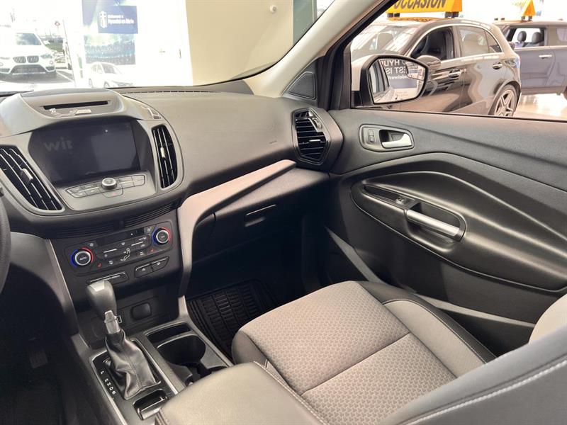 ford Escape 2017 - 12