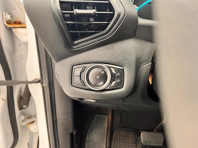 ford Escape 2017 - 25