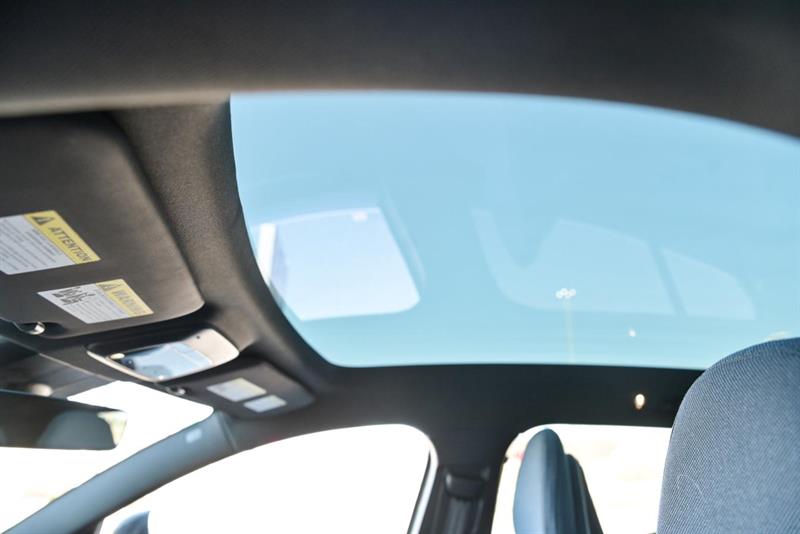 volvo EX30 2025 - 18