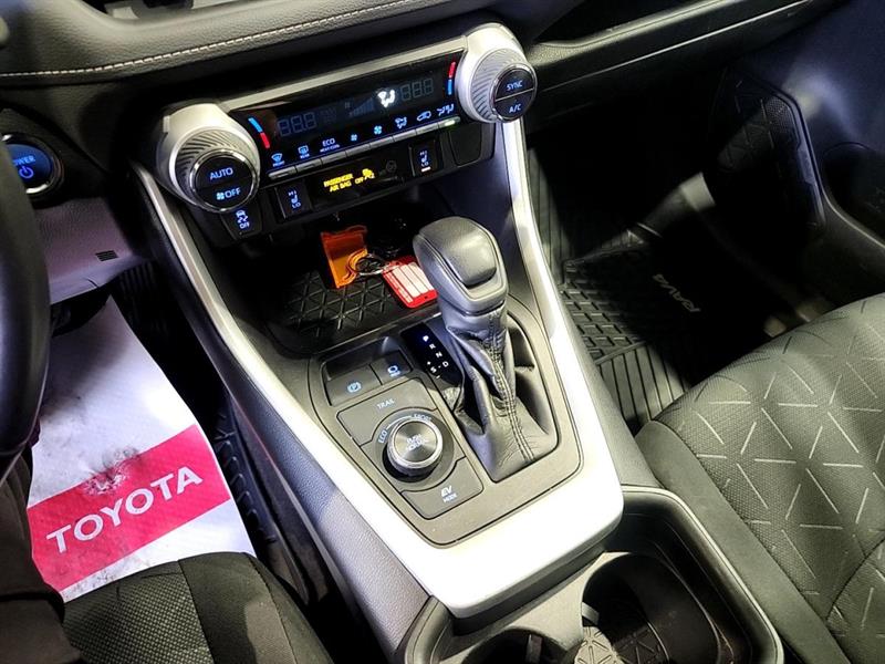 toyota RAV4 Hybrid 2021 - 13