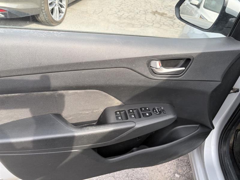 hyundai Accent 2018 - 11