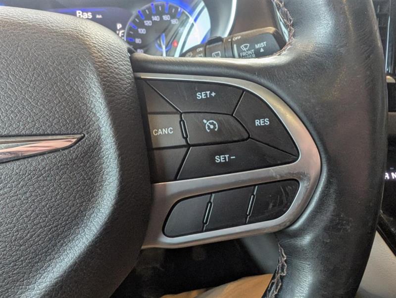 chrysler Pacifica 2018 - 21