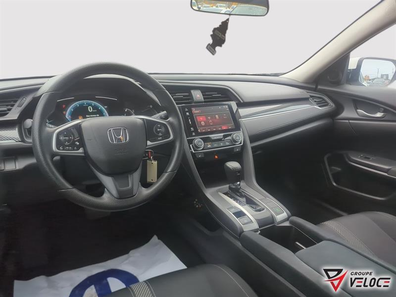 honda Civic Sedan 2017 - 10